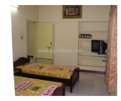 Pg near Pokhran Road (9167530999)