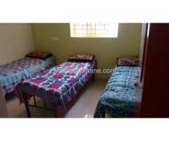 3 sharing bed available for female Near Thane west