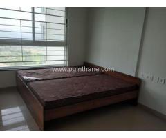 rooms near thane station